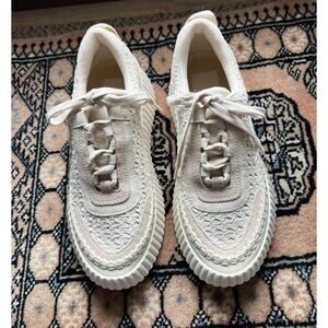 Dolce Vita Dolen Sneakers in Sand-Stone Knit size 7.5